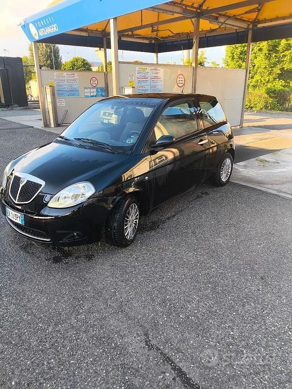Usata Lancia Ypsilon 2008 Utilitaria