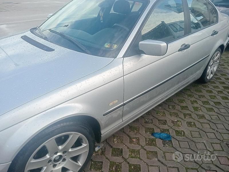 Usata BMW 2000 Efficient Dynamics 1999 Grigio Berlina