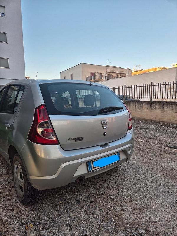 Usata Dacia Sandero 2010 Berlina
