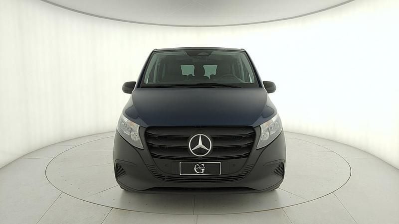 Usata Mercedes Vito 136 CV (100 kW) 2024 Blu Furgone