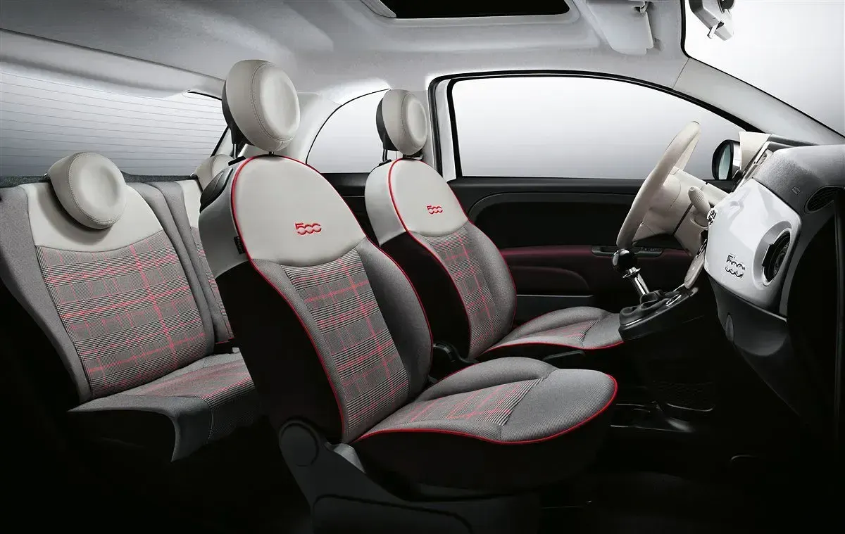 Usata Fiat 500 Dolcevita 70 CV (51 kW) 2023 Verde Utilitaria