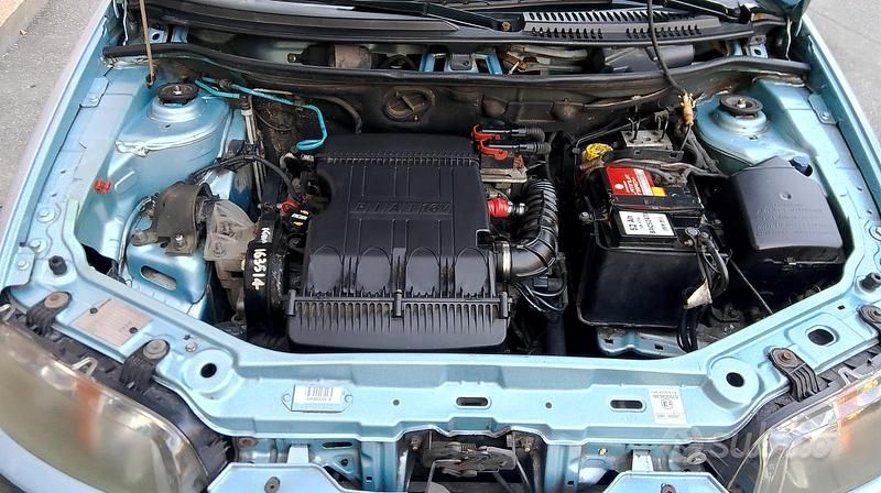 Usata Fiat Punto 80 CV (58 kW) 2003 Blu Utilitaria