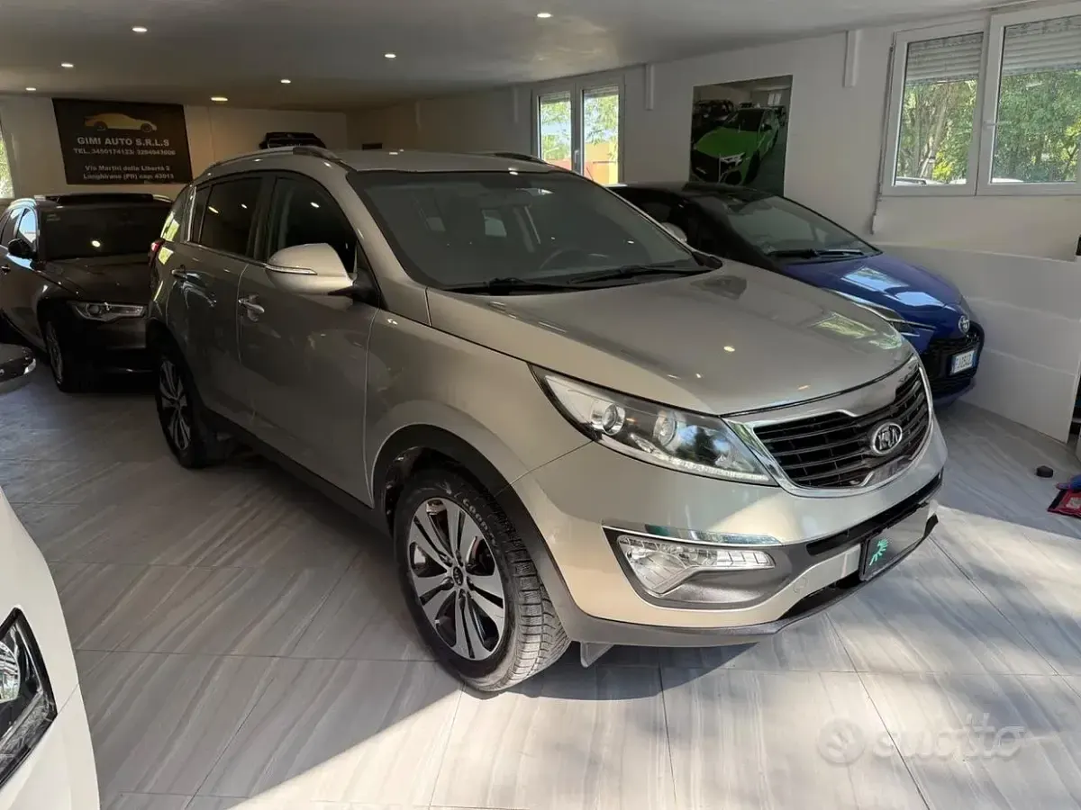 Usata Kia Sportage 116 CV (85 kW) 2012 Beige SUV