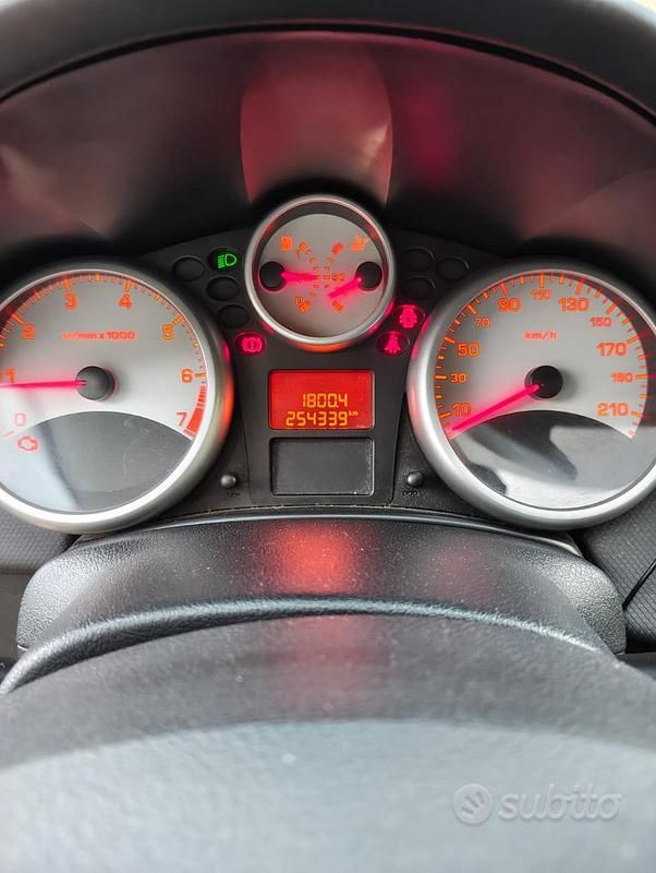 Usata Peugeot 206 2009 Nero Berlina