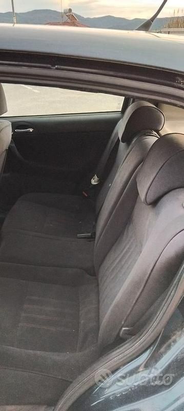 Usata Alfa Romeo 147 Distinctive 120 CV (88 kW) 2007 Blu/azzurro Utilitaria