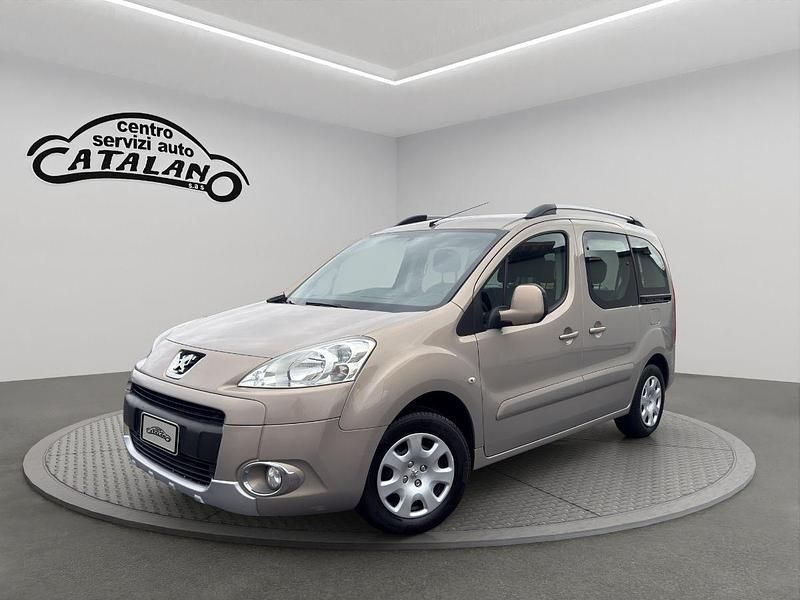 Usata Peugeot TePee Outdoor 92 CV (67 kW) 2012 Marrone