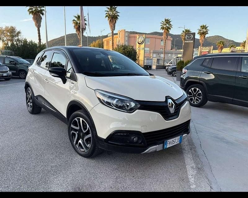 Usata Renault Captur 110 CV (80 kW) 2017 Generico SUV