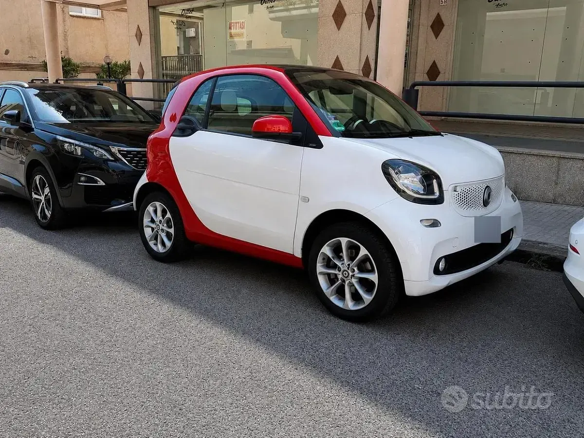 Usata Smart ForTwo Coupé Passion 71 CV (52 kW) 2018 Bianco Coupé