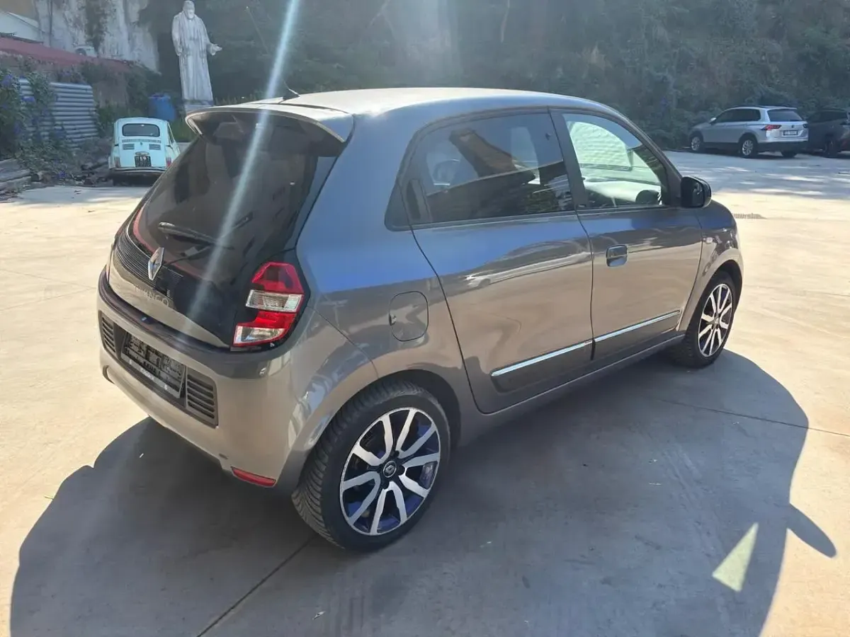 Usata Renault Twingo 90 CV (66 kW) 2015 Grigio Utilitaria