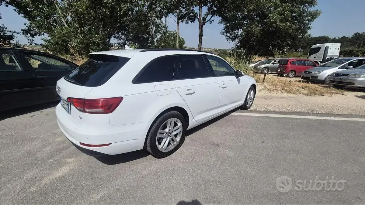 Usata Audi A4 150 CV (110 kW) 2016 Bianco Station wagon