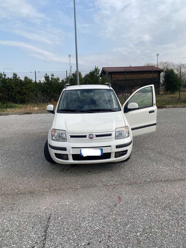 Usato 2011 Fiat Panda 1.2 LPG_Hybrid 69 CV (5.900 €)