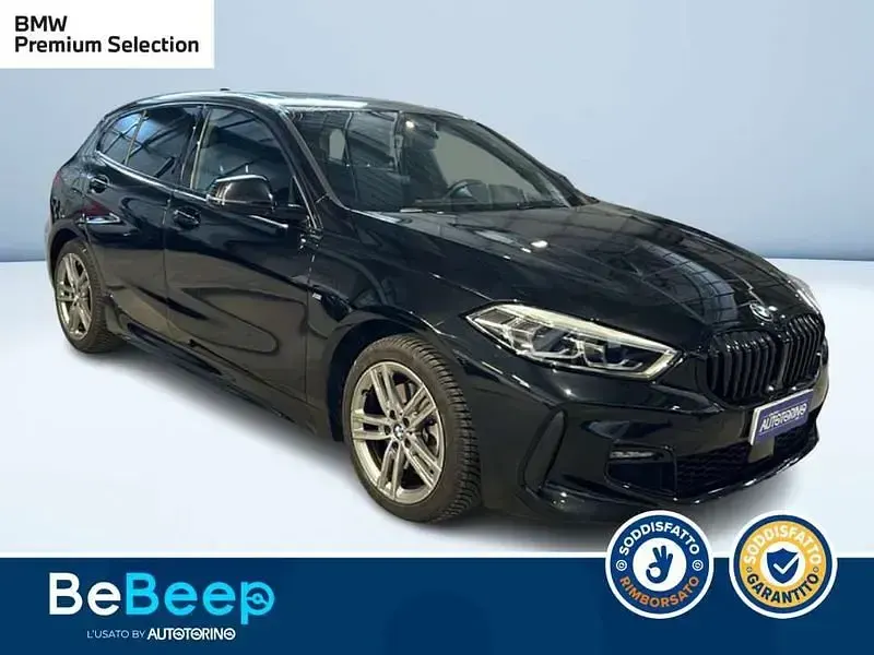 Usata BMW 118 M Sport 136 CV (100 kW) 2022 Bianco pastello Berlina