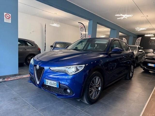 Usata Alfa Romeo Stelvio Business 160 CV (117 kW) 2021 Blu SUV