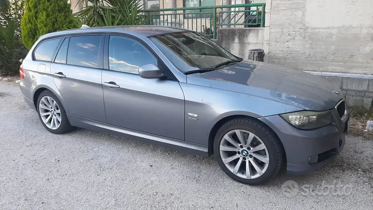 Usata BMW 320 177 CV (130 kW) 2009 Grigio Station wagon