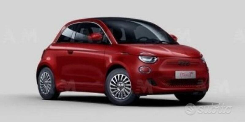 Usato 2023 Fiat 500e 1.0 El 58 CV (21.500 €)