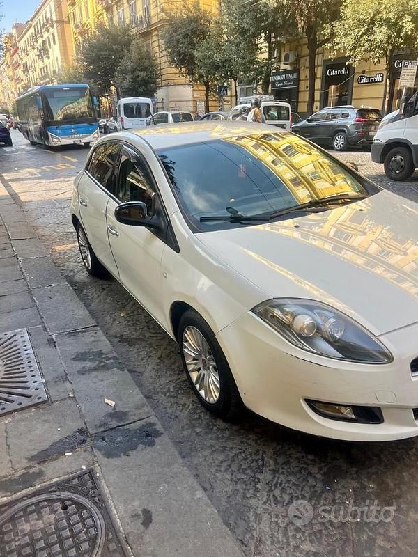 Usata Fiat Bravo 120 CV (88 kW) 2013 Bianco Utilitaria