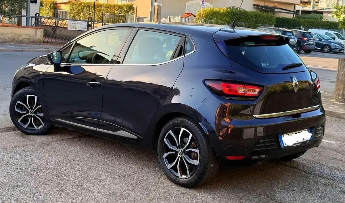 Usata Renault Clio IV 75 CV (55 kW) 2019 Nero Berlina