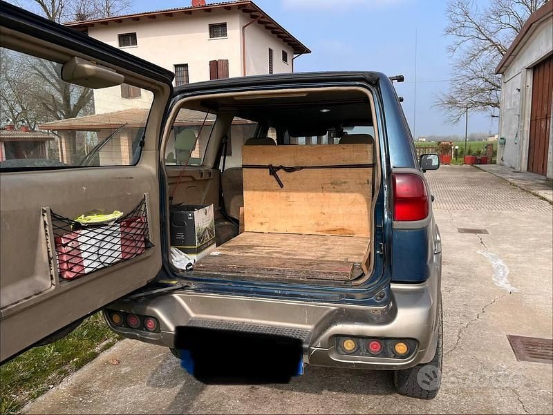 Usata Nissan Terrano 125 CV (91 kW) 2001 Blu/azzurro SUV