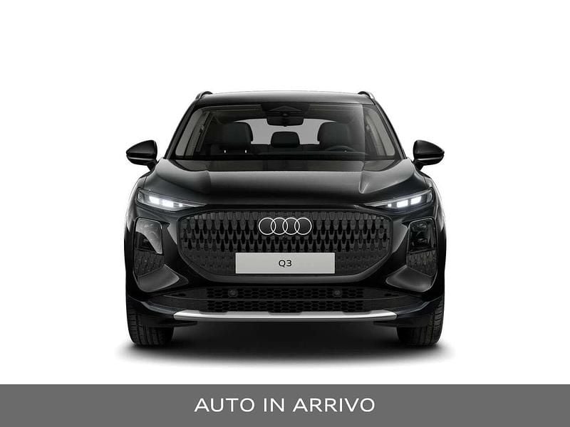 Nuova Audi Q3 Business 150 CV (110 kW) 2026 Nero mito metallizzato SUV