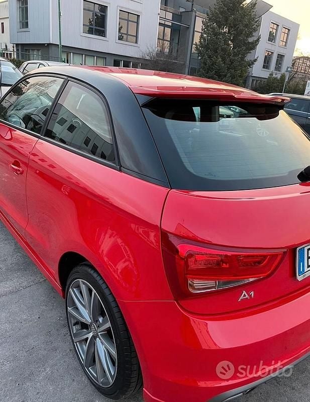 Usata Audi A1 S-Line 90 CV (66 kW) 2015 Rosso Utilitaria