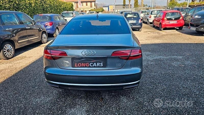 Usata Audi A8L Ambiente 262 CV (192 kW) 2016 Grigio Berlina
