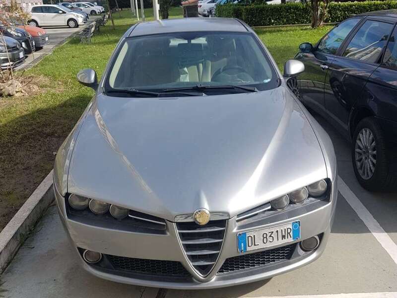 Usato 2007 Alfa Romeo 159 1.9 Diesel 150 CV (1.200 €)