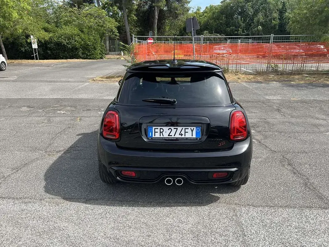 Usata Mini Cooper SD Hype 170 CV (125 kW) 2019 Utilitaria