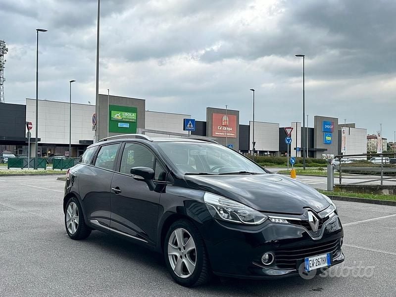 Usata Renault Clio GrandTour 75 CV (55 kW) 2014 Nero Station wagon