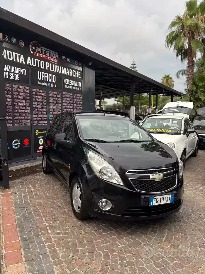 Usata Chevrolet Spark LS 65 CV (47 kW) 2011 Nero Utilitaria