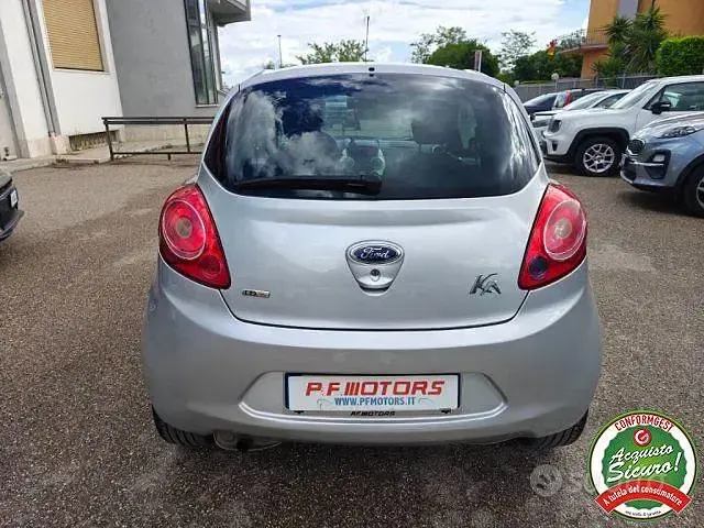 Usata Ford Ka Titanium 75 CV (55 kW) 2009 Grigio Utilitaria