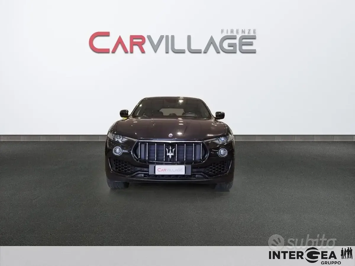 Usata Maserati Levante 275 CV (202 kW) 2017 Nero SUV