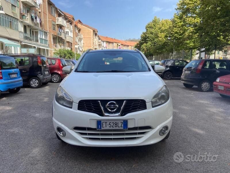 Usata 2014 Nissan Qashqai SUV | 8000 € (Buon prezzo) - Immagine 1/4