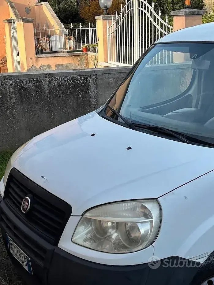 Usata Fiat Doblò 75 CV (55 kW) 2008 Monovolume