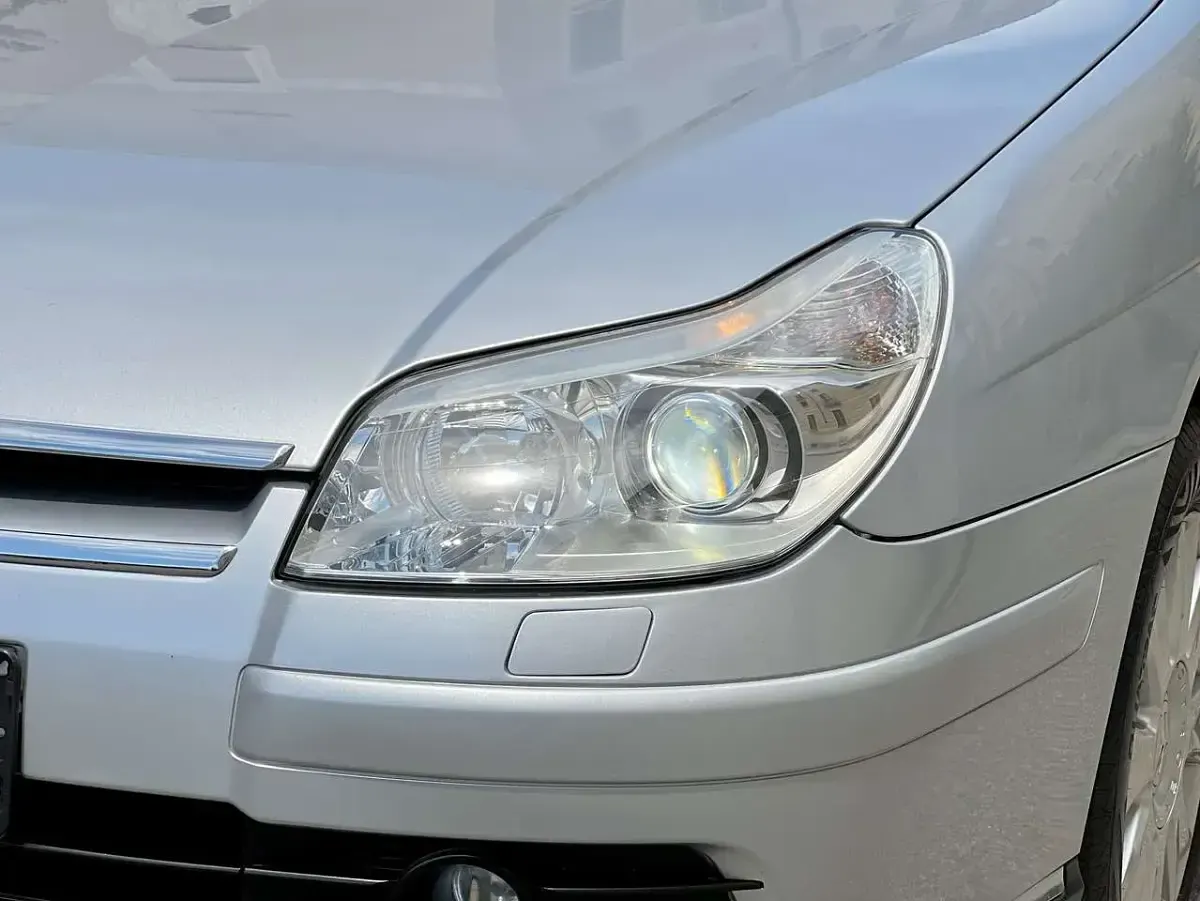 Usata Citroën C5 207 CV (152 kW) 2006 Grigio alluminio metallizzato Berlina