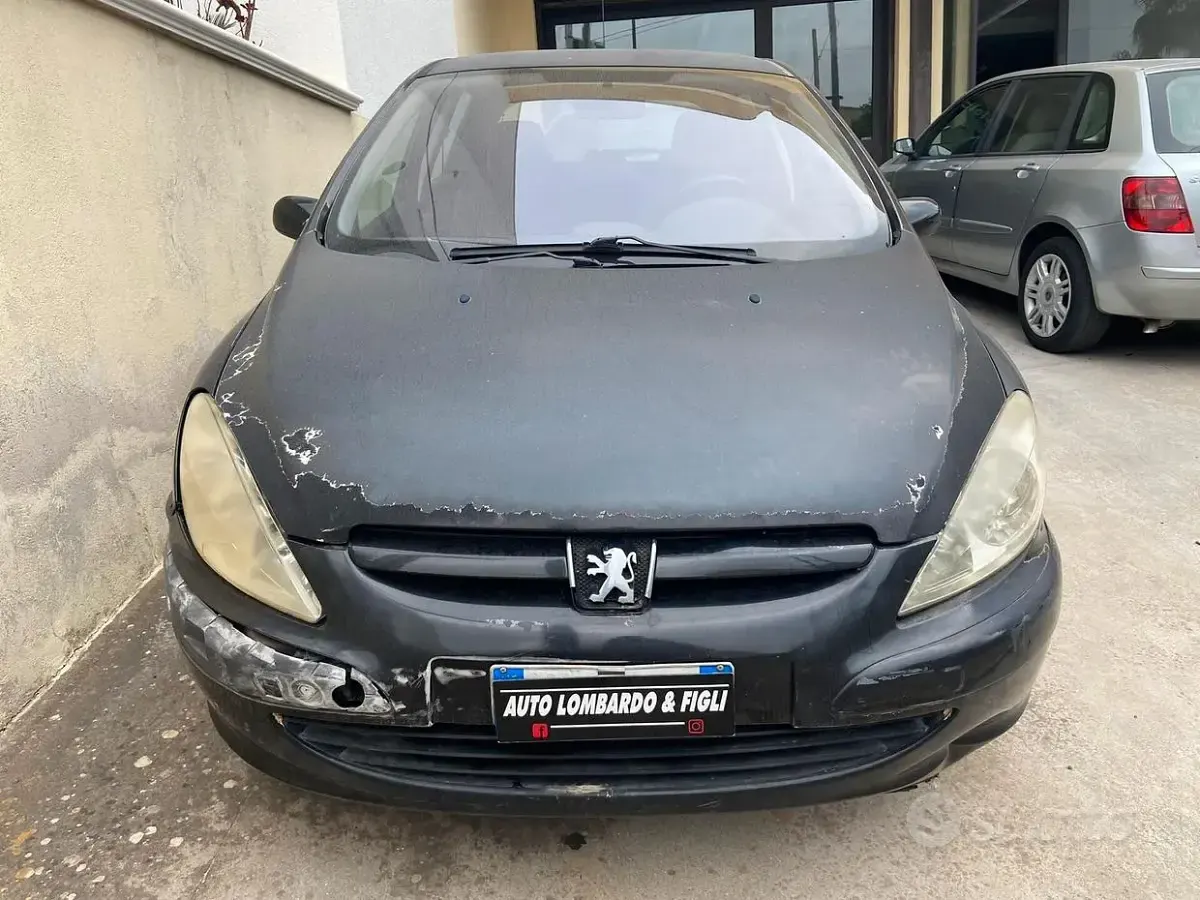 Usata Peugeot 307 90 CV (66 kW) 2002 Nero Berlina