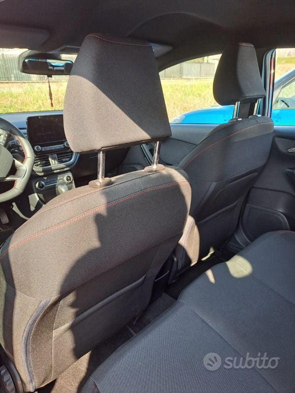 Usata Ford Fiesta ST-Line 125 CV (91 kW) 2022 Rosso Utilitaria