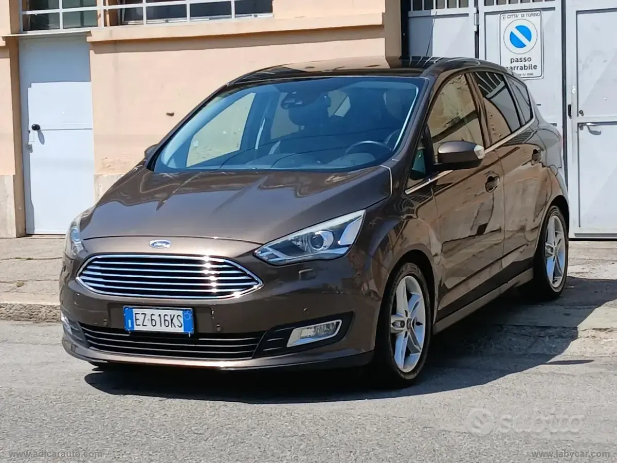 Usata Ford C-MAX Titanium X 125 CV (91 kW) 2015 Marrone Monovolume