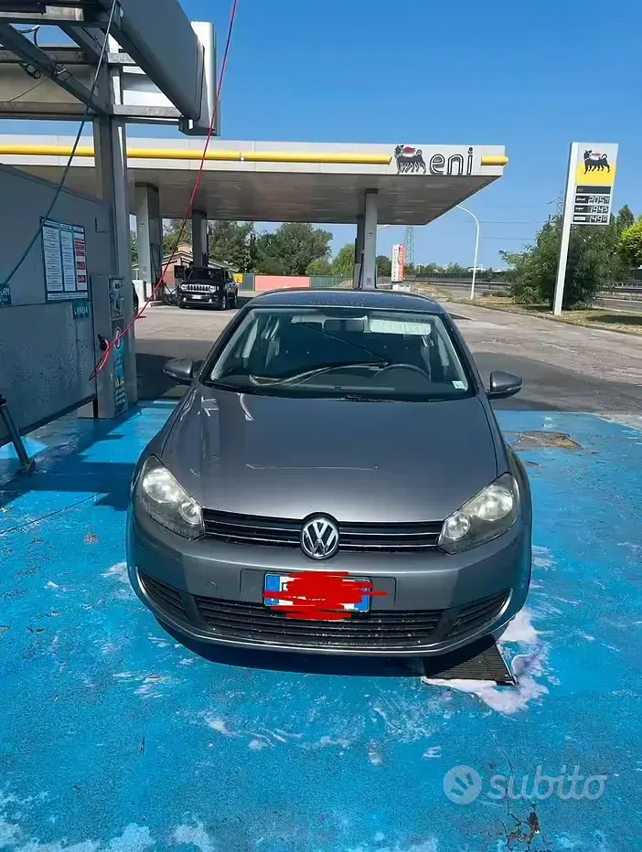 Usata VW Golf VI 105 CV (77 kW) 2011 Grigio Utilitaria