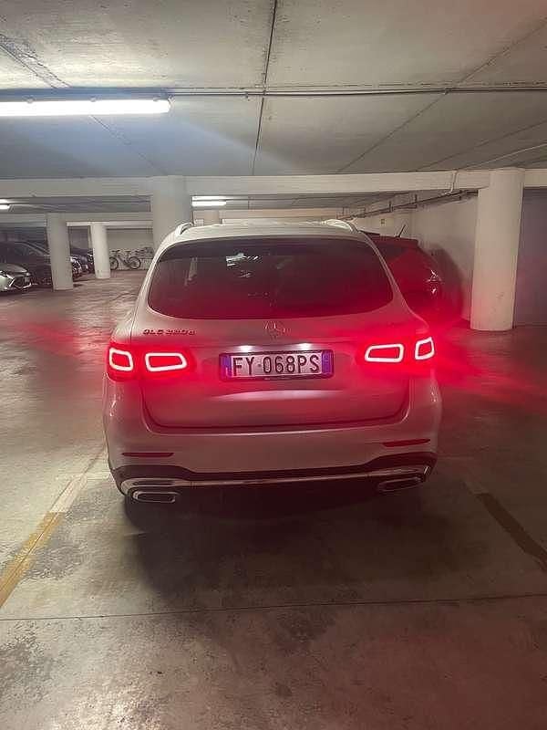 Usata Mercedes GLC220 Premium 194 CV (142 kW) 2019 Argento SUV