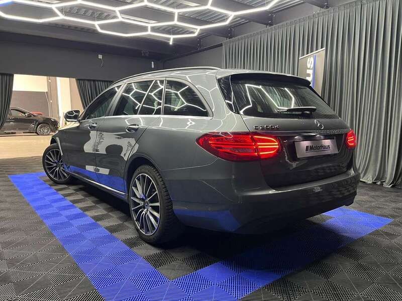 Usata Mercedes C200 Business 160 CV (117 kW) 2019 Grigio Station wagon