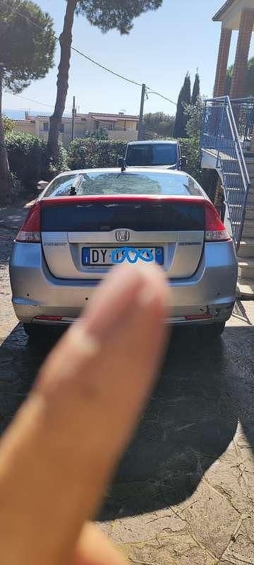 Usata Honda Insight Executive 88 CV (64 kW) 2009 Argento Utilitaria