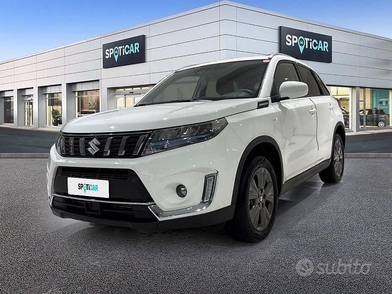 Usata Suzuki Vitara Cool 129 CV (94 kW) 2023 Bianco SUV