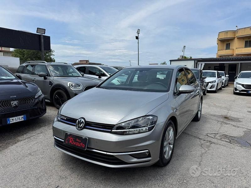 Usata VW Golf VII Executive 131 CV (96 kW) 2019 Grigio Berlina