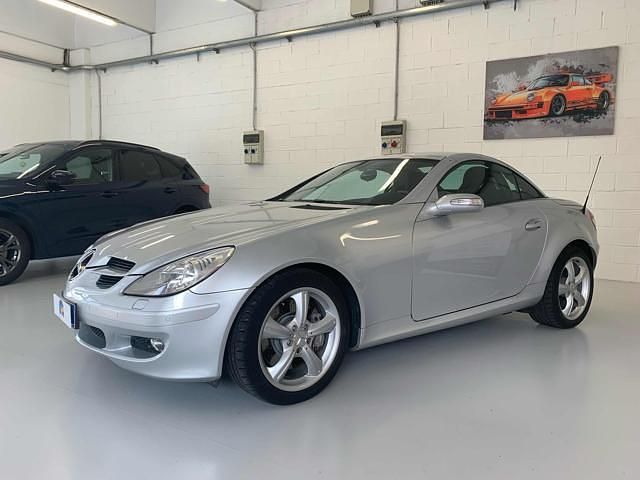 Usata Mercedes SLK350 272 CV (200 kW) 2004 Argento Cabrio