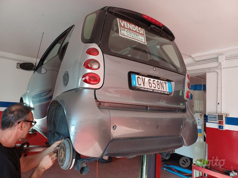 Usata Smart ForTwo Coupé 61 CV (44 kW) 2005 Utilitaria