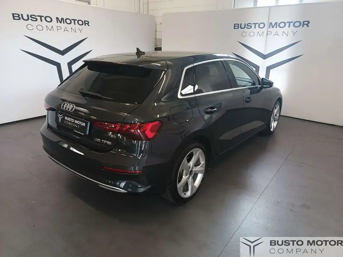 Usata Audi A3 150 CV (110 kW) 2020 Grigio Berlina