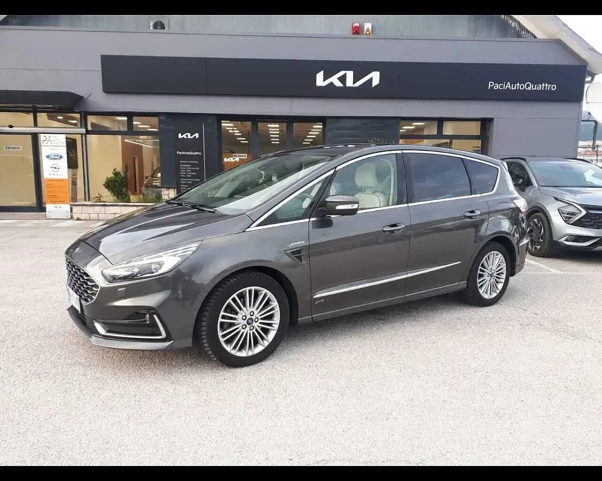 Begagnad Ford S-MAX Vignale 189 HK (139 kW) 2019 Minibuss