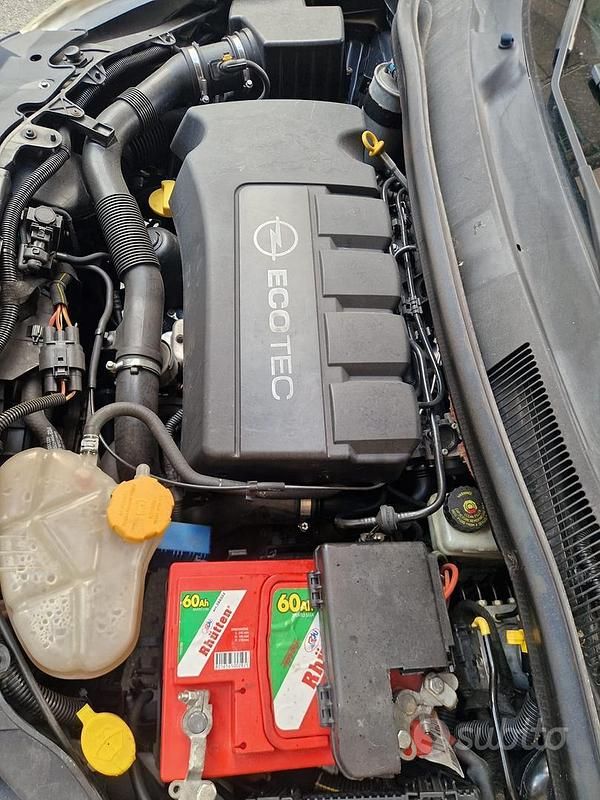 Usata Opel Corsa 2007 Blu Utilitaria