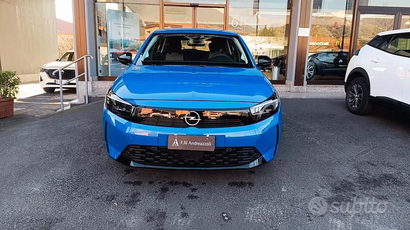 Usata Opel Corsa 2024 Blu Utilitaria