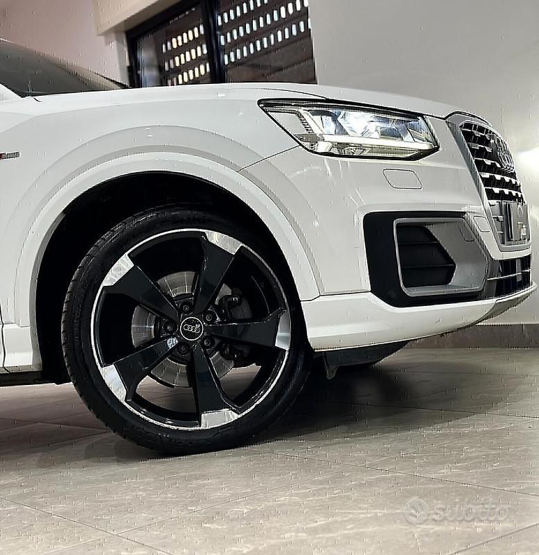 Usata Audi Q2 S-Line 116 CV (85 kW) 2017 Bianco SUV